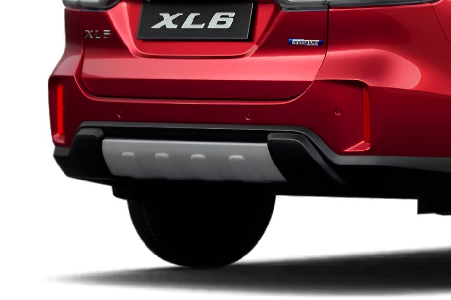 Rear Bumper Image of XL6