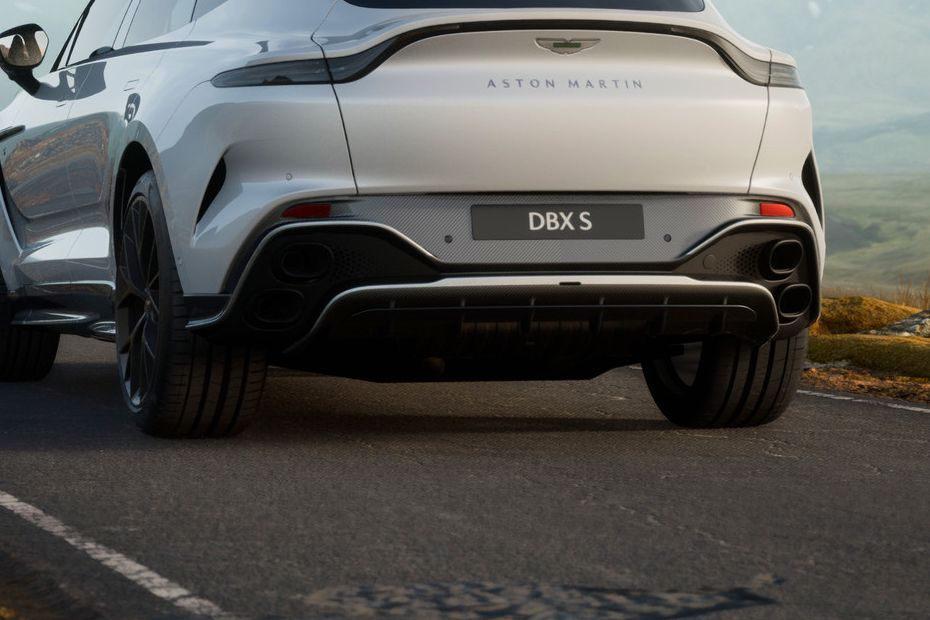 Rear Bumper Image of DBX