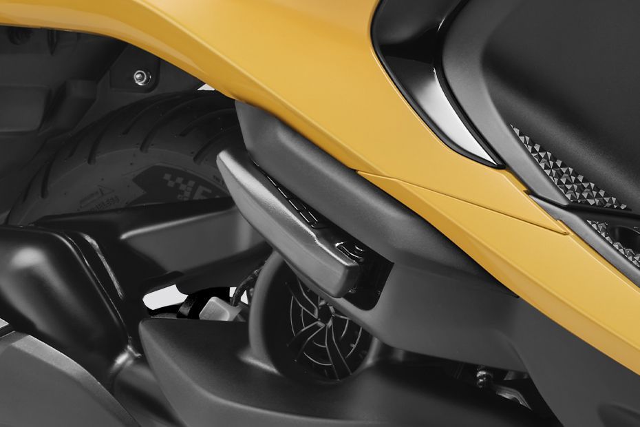 Rear Footpeg of Fascino 125 Fi Hybrid