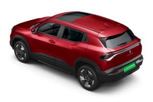 Rear Left Three Quarter View Image of e Vitara