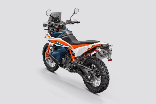 Rear Left Three Quarter View of 890 Adventure R