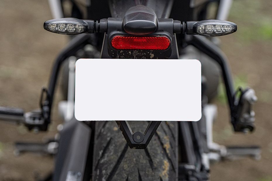 Rear Number Plate Tuono 457