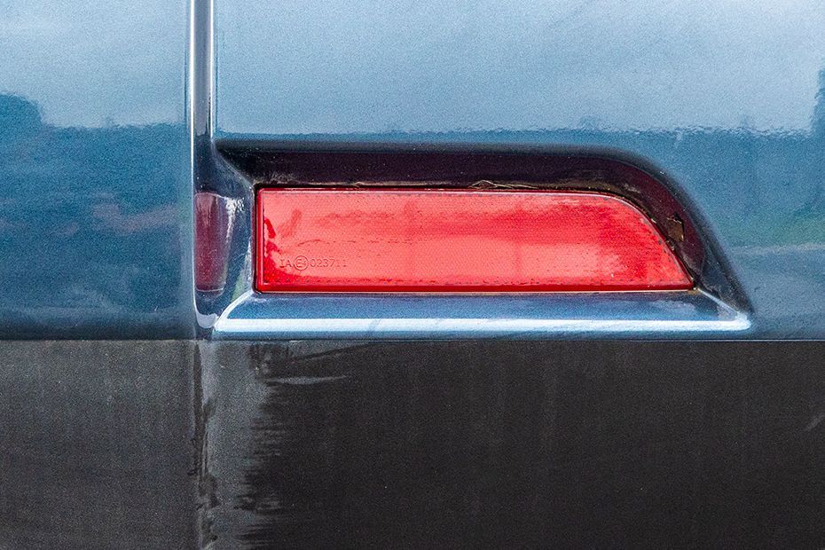 Rear Reflector Image of Bolero Neo