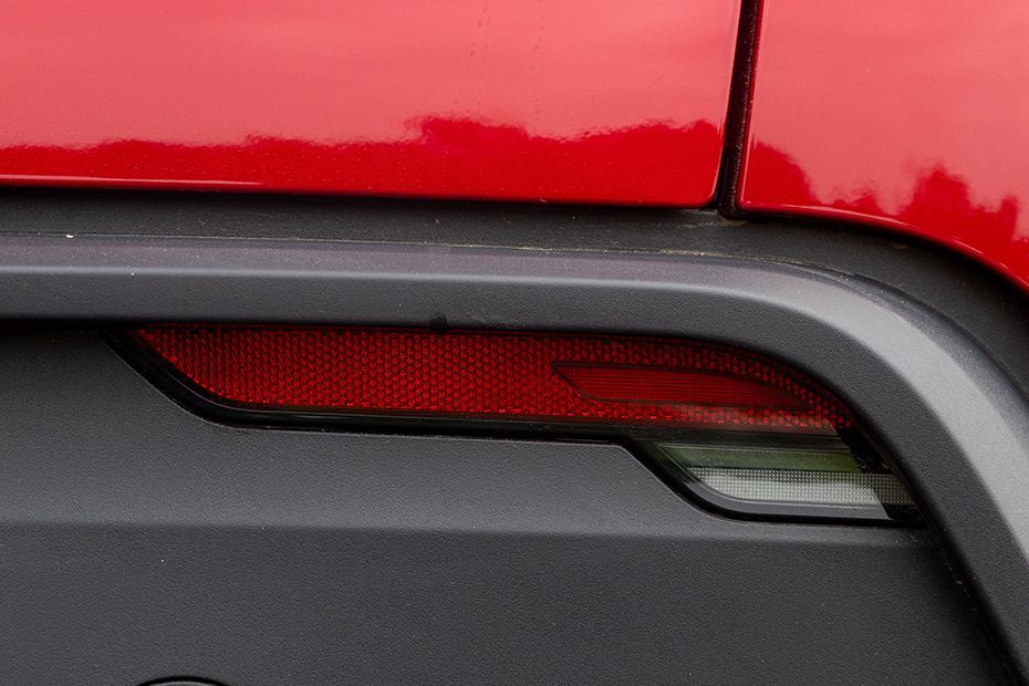 Rear Reflector Image of Model Y