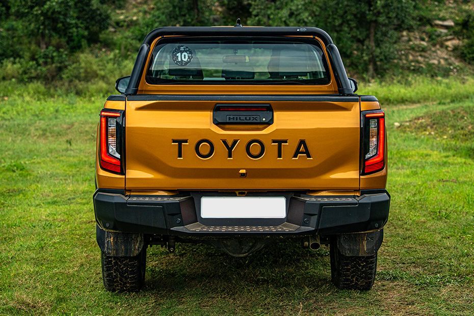 Rear View Image of Hilux