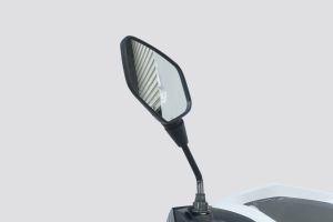 Rear View Mirror Glass of Eeva Eco