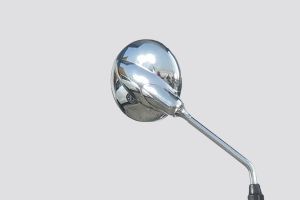 Rear View Mirror(Front View) of Model_