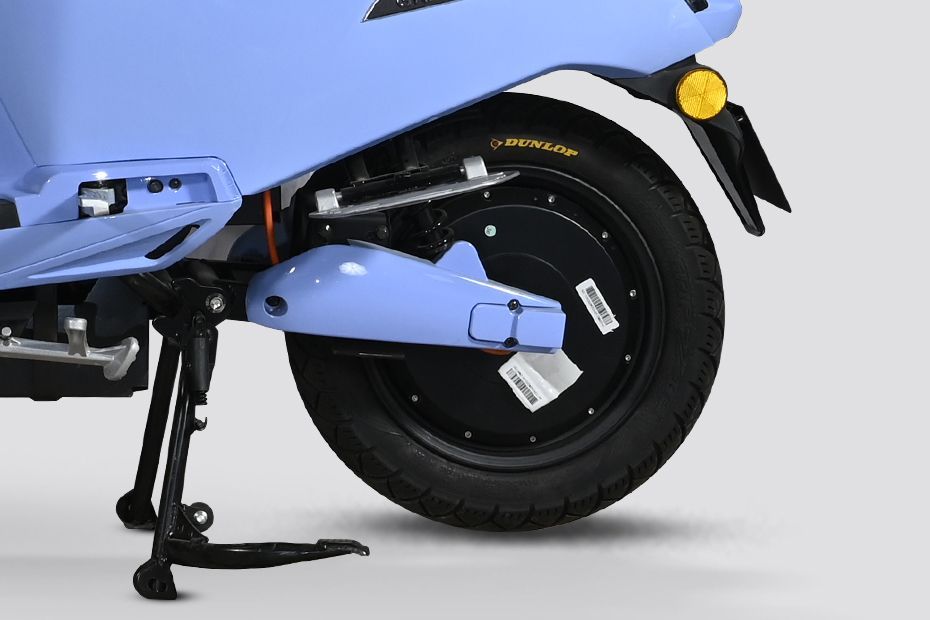 Rear Wheel of Gracy Pro
