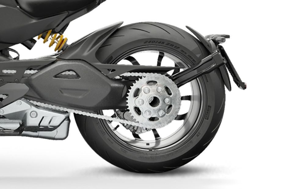 Rear Wheel of Diavel V4