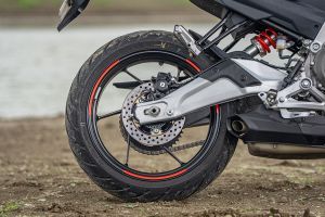 Rear Wheel of Tuono 457