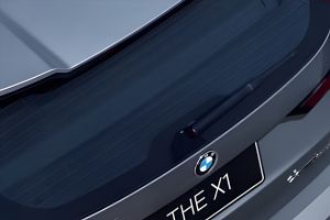Rear Wiper Image of X1 LWB