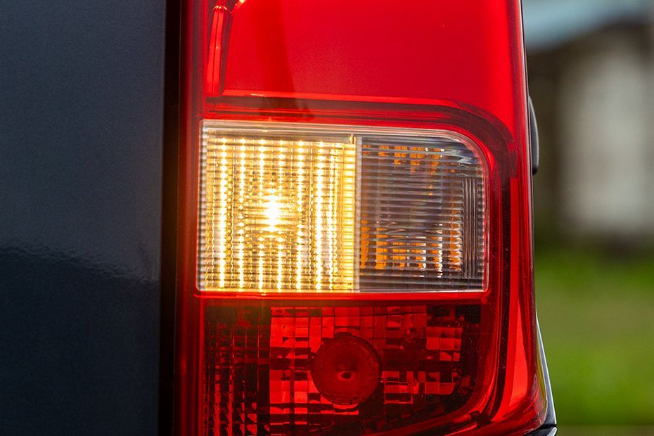 Reverse Lamp Image of Bolero Neo