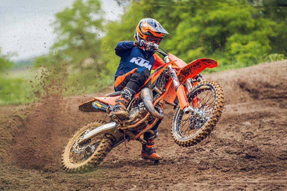 Riding: Front Right Quarter View of 85 SX