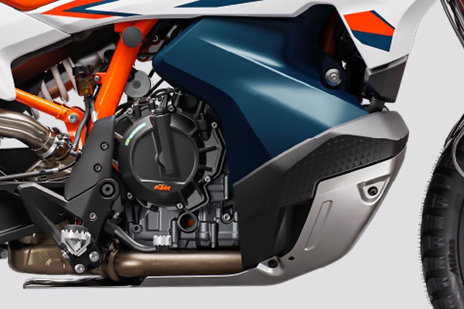 Engine (Right) of 890 Adventure R