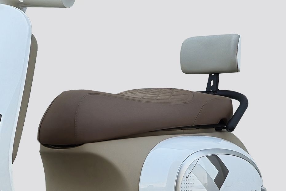 Seat of Eeva ZX