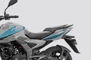 Seat of Pulsar 125