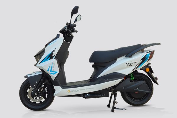 Side Profile View (Left) of X Men 2.0