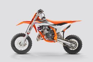 Side Profile View (Left) of 50 SX