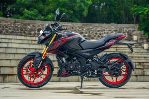 Side Profile View (Left) of Pulsar N160 S