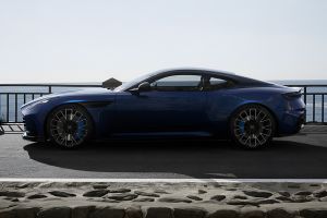 Side Profile View (Left) Image of DB12