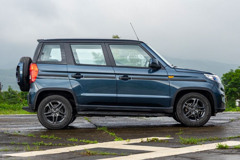 Side Profile View (Right) Image of Bolero Neo