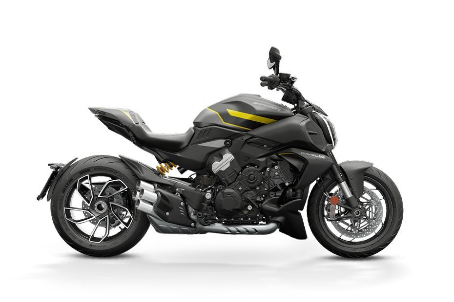 Side Profile View (Right) of Diavel V4