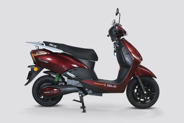 Side Profile View (Right) of Legender Plus