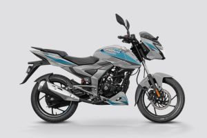 Side Profile View (Right) of Pulsar 125