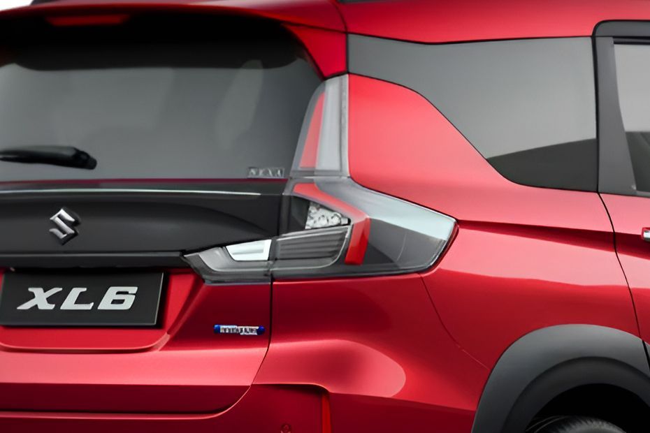 Taillight Image of XL6