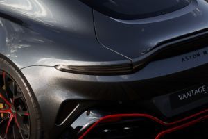 Taillight Image of Vantage