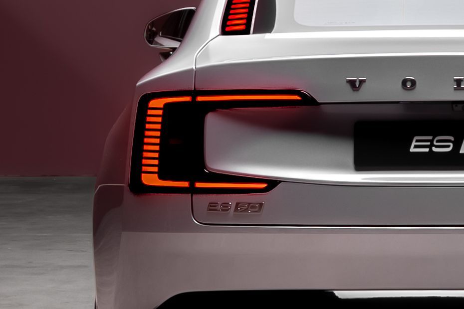 Taillight Image of ES90