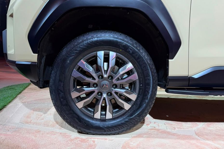 Wheel Image of Scorpio Lifestyler
