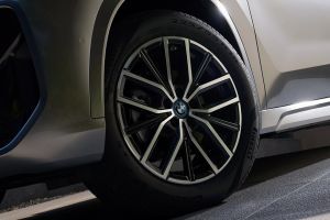 Wheel Image of X1 LWB