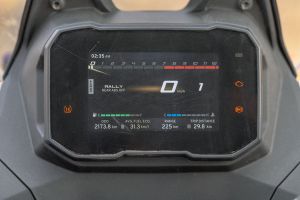 Instrument Cluster of Apache RTX 300
