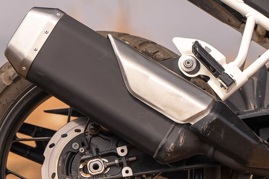 Exhaust View of Apache RTX 300