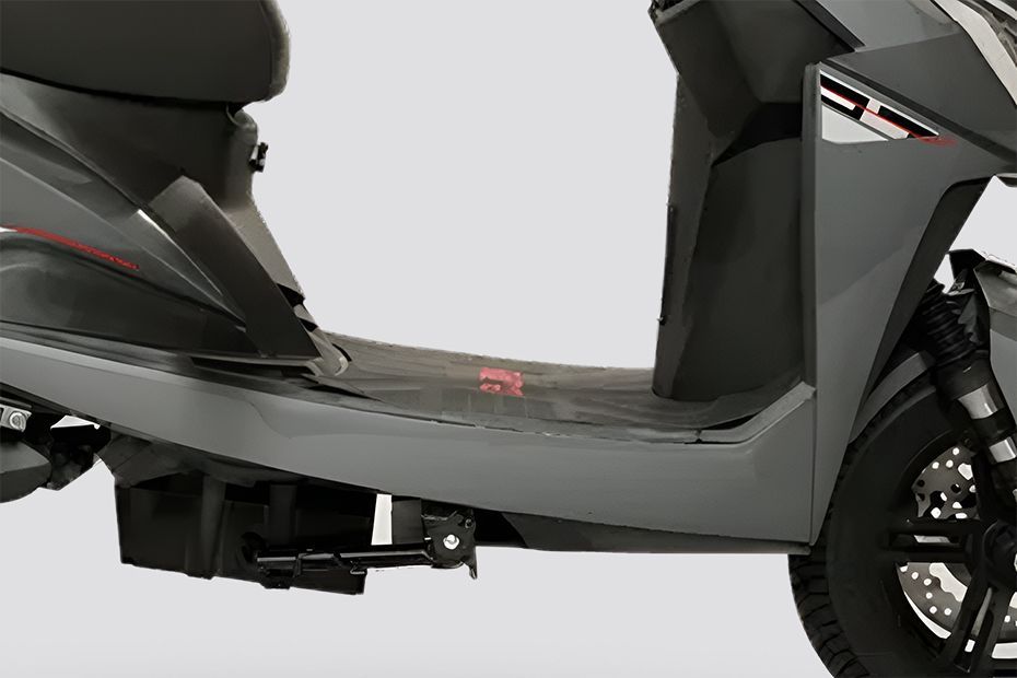 Foot Space View of GT 450 Pro