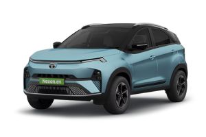 Front 1/4 left Image of Nexon EV