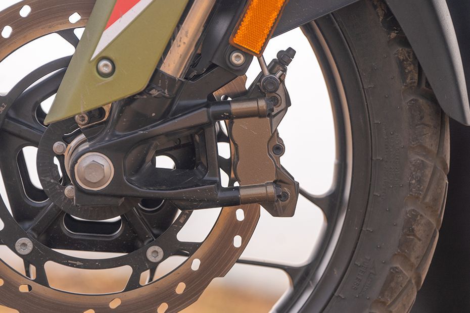 Front Brake Caliper of Apache RTX 300