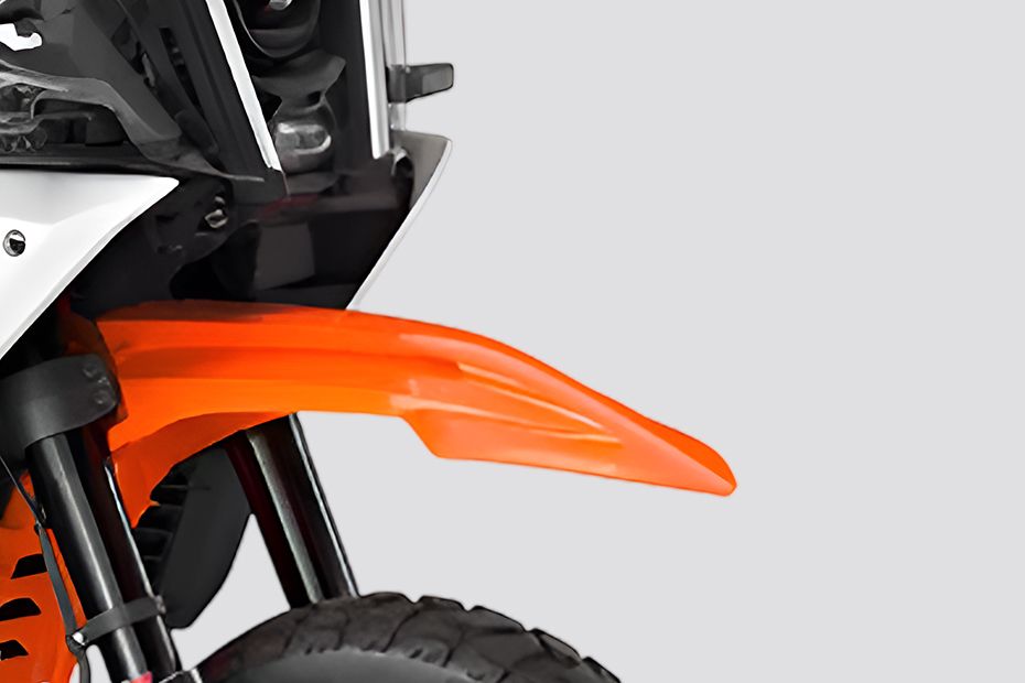 Front Mudguard & Suspension of 390 Adventure