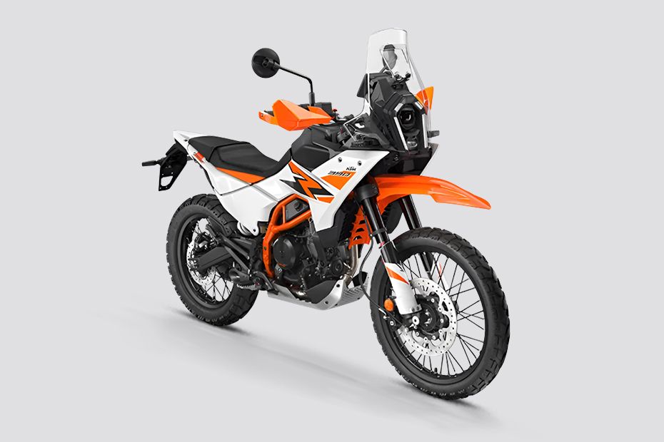 Front Right View of 390 Adventure