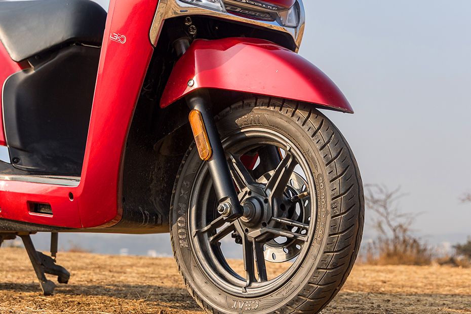 Front Suspension View of Destini 110