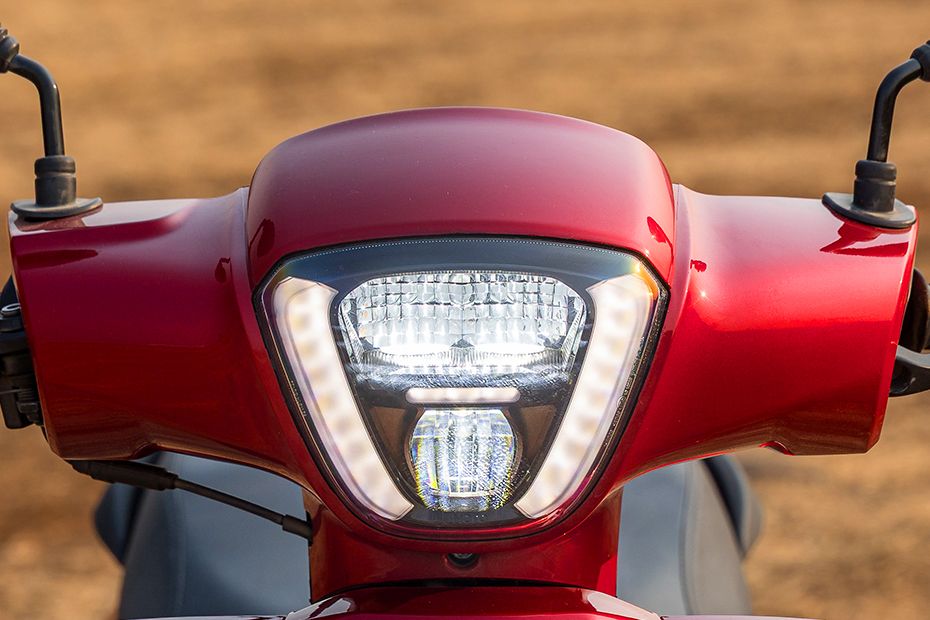 Head Light of Destini 110