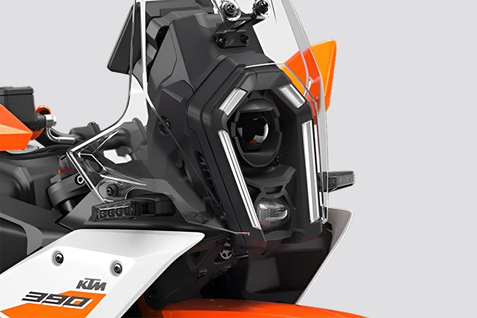 Head Light of 390 Adventure
