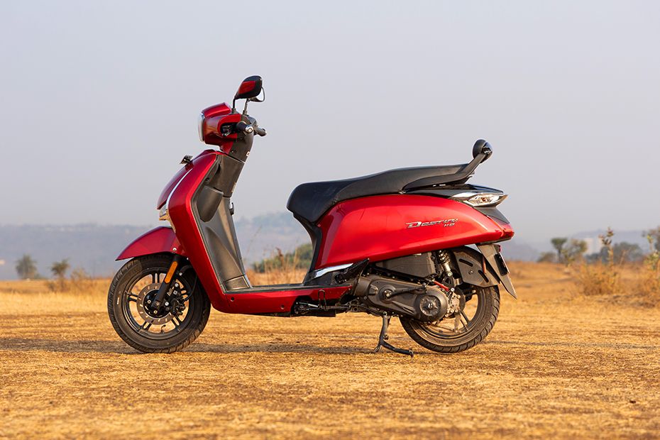 Left Side View of Destini 110