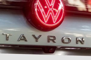 Model Badge Image of Tayron R-Line