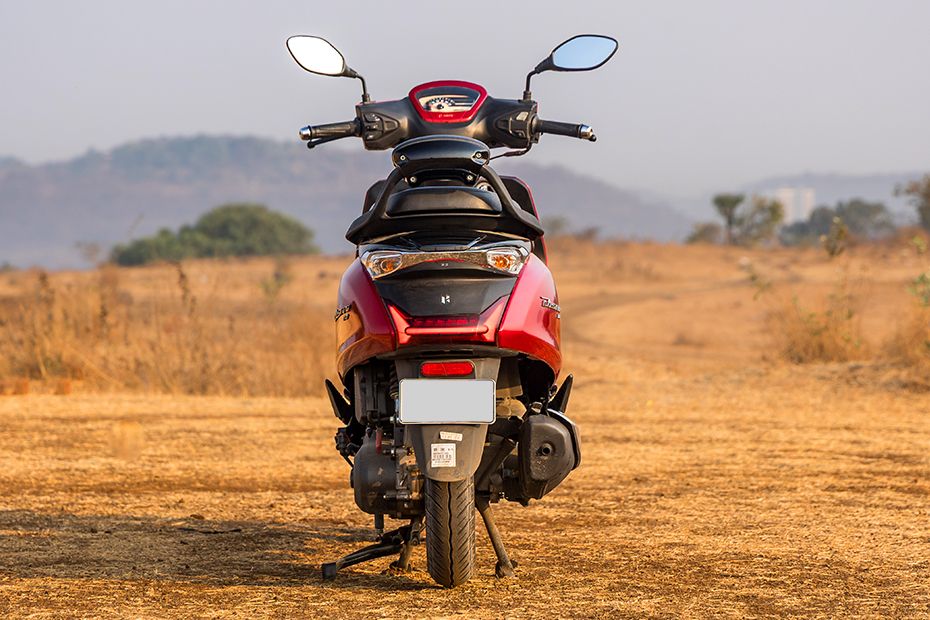 Rear View of Destini 110