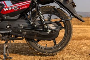 Rear Wheel of Shine 100 DX