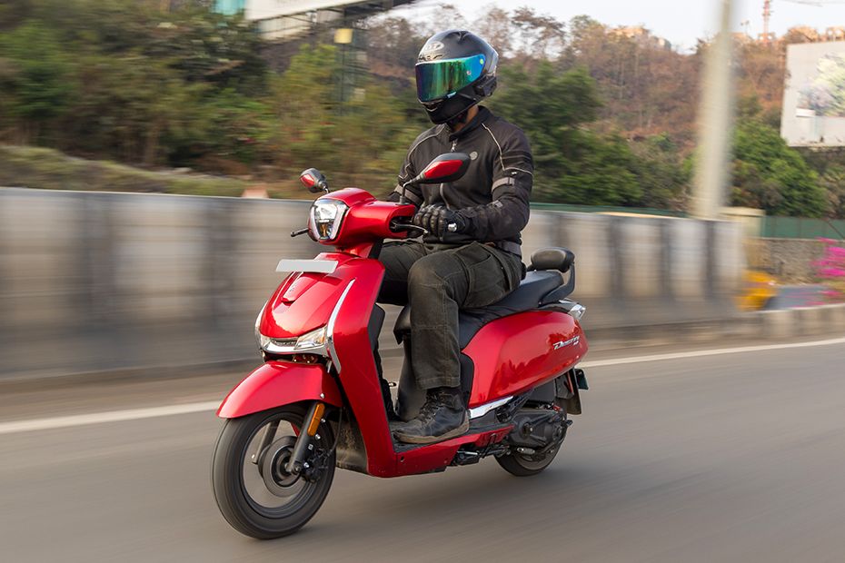 Riding: Front Left Quarter View of Destini 110