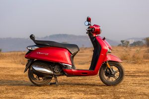 Right Side View of Destini 110