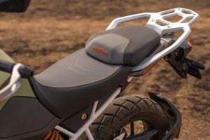 Seat of Apache RTX 300